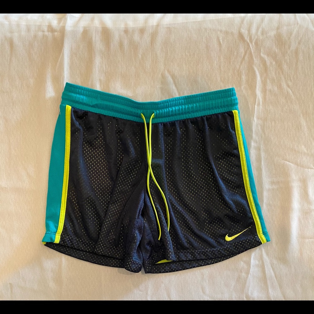 Nike dry fit small